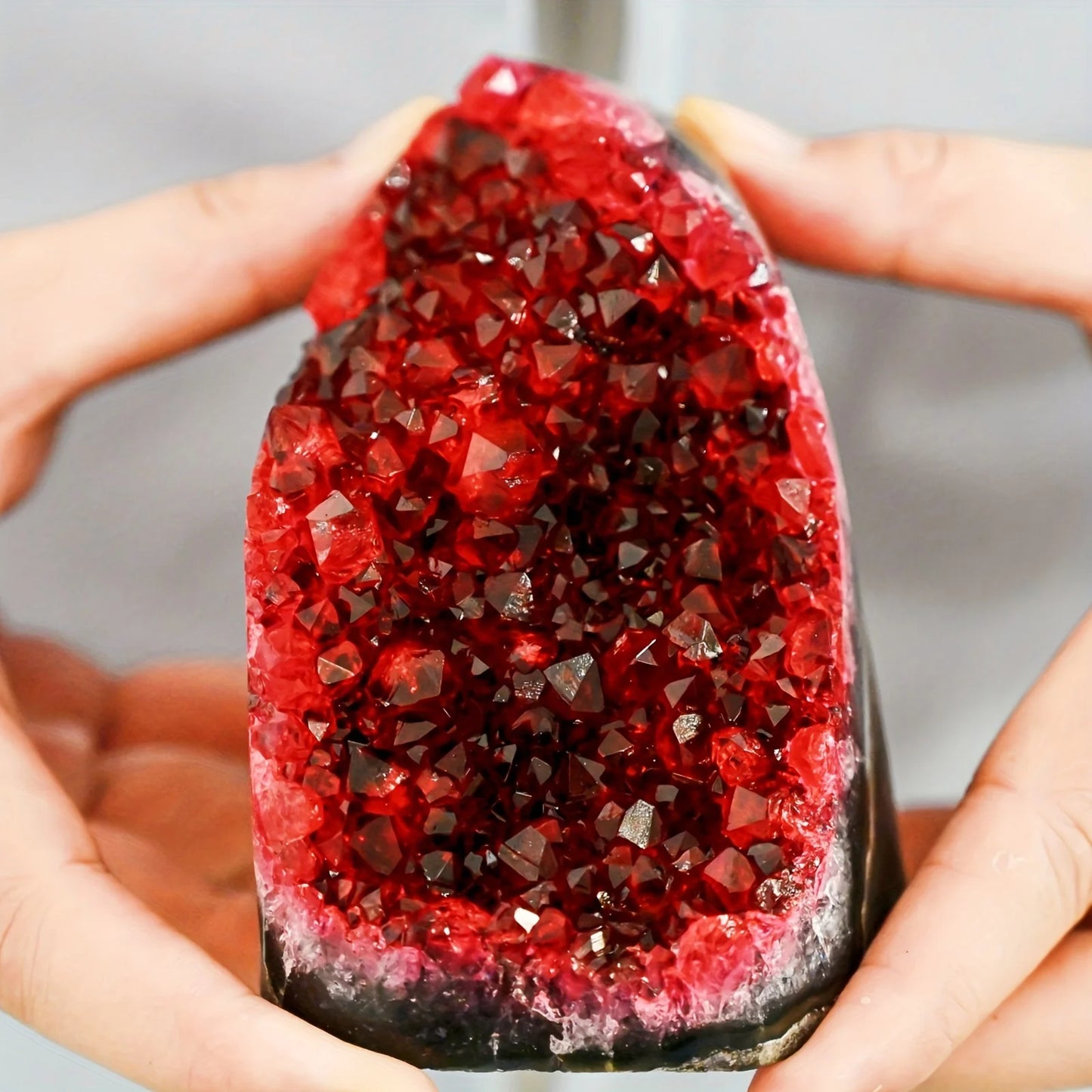 CrystalHola Geode Cluster Display Base Decorative Gift