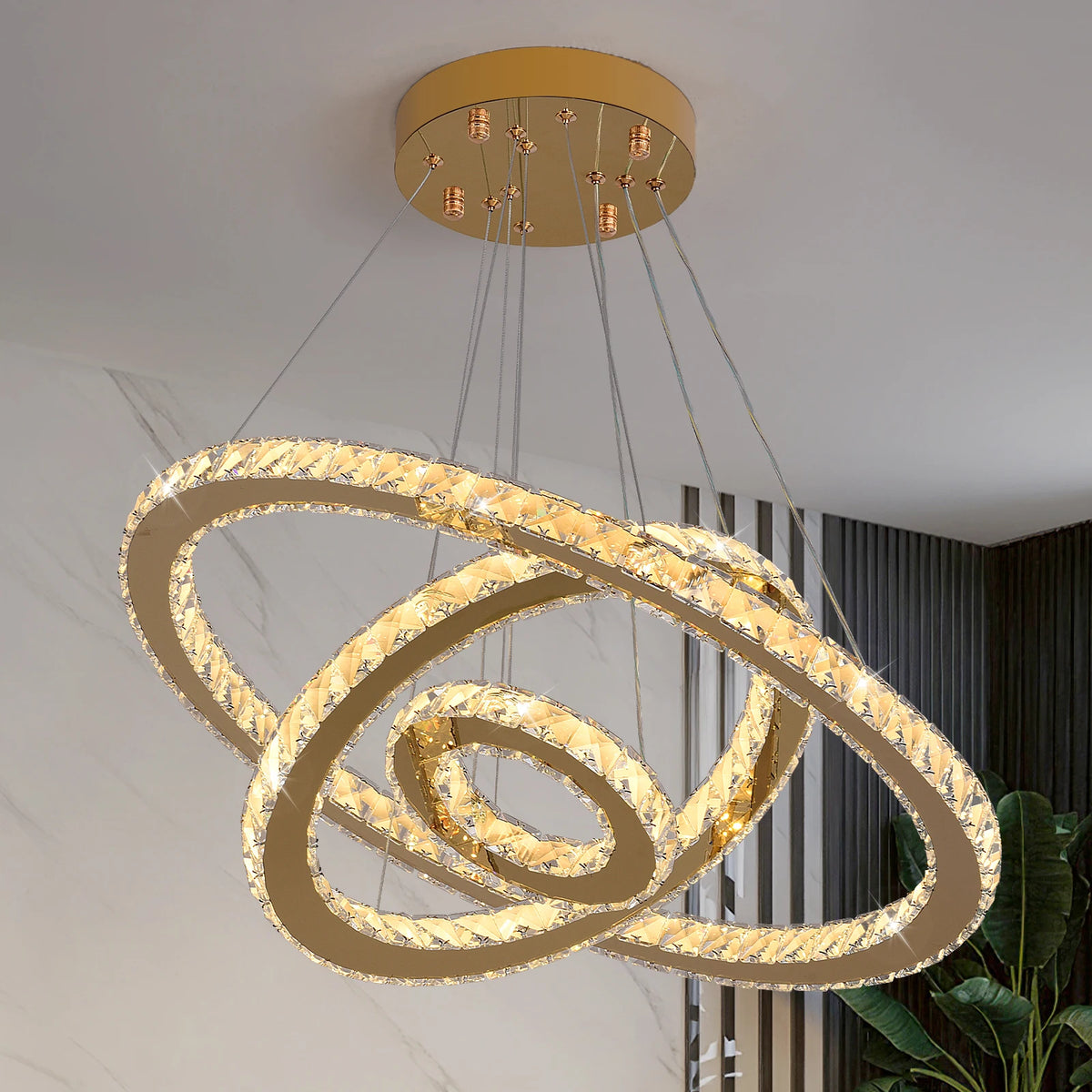 Vinilky Iron Crystal Pendant Chandelier With Lustre And Remote Control