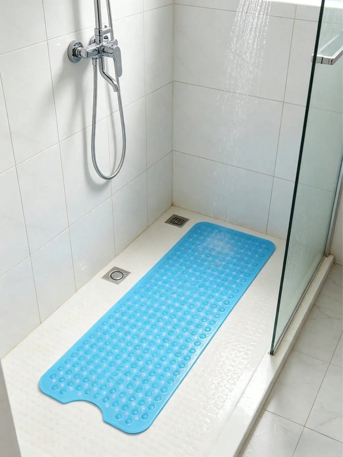 Anti Slip Mold Resistant PVC Bathroom Mat With Drainage Holes